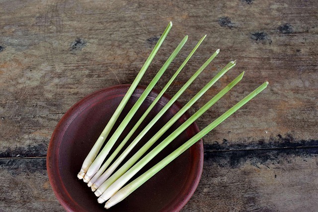 Lemongrass 6943711 640