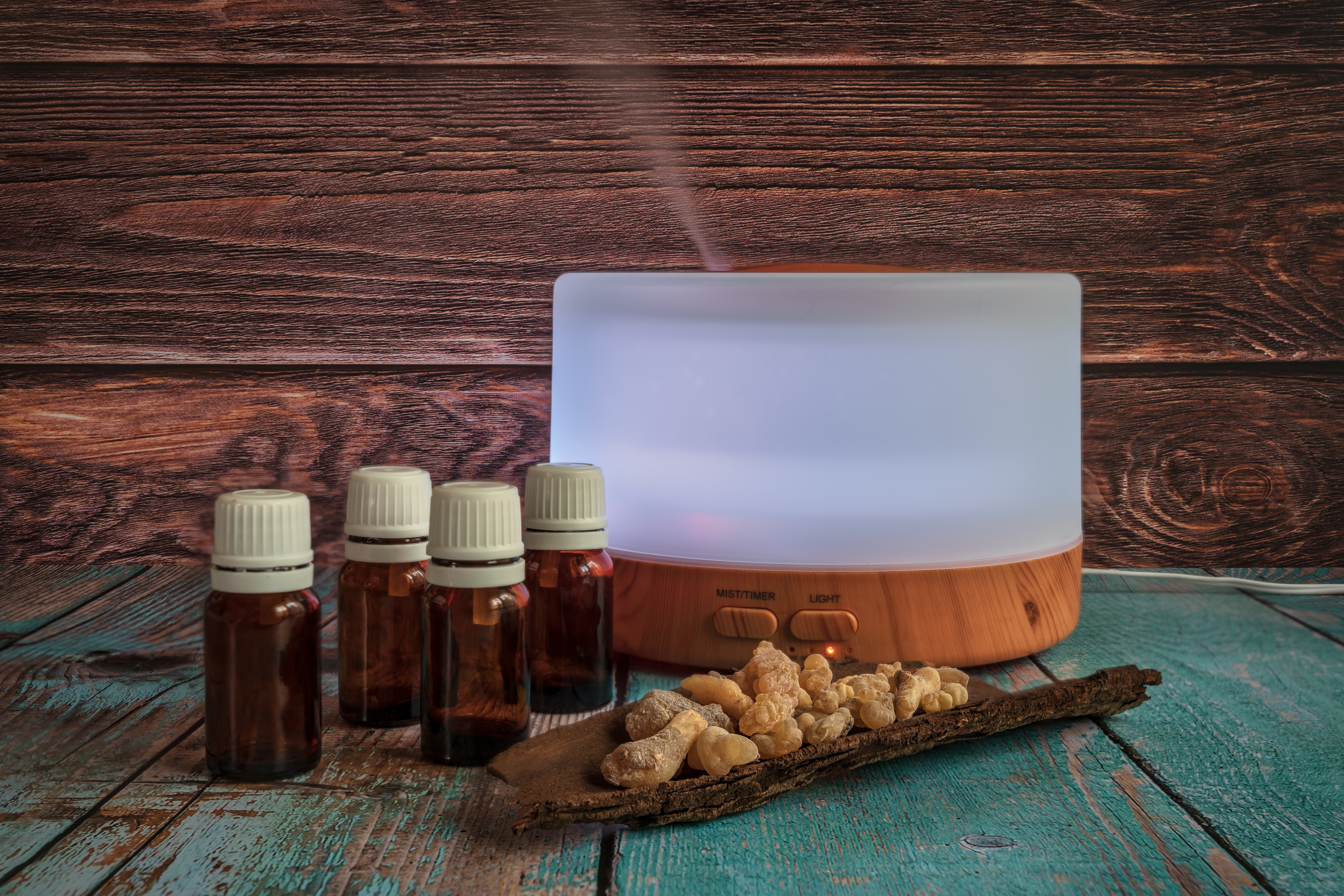 Essential Oil Blend for Soothing Headaches AdobeStock 249441496