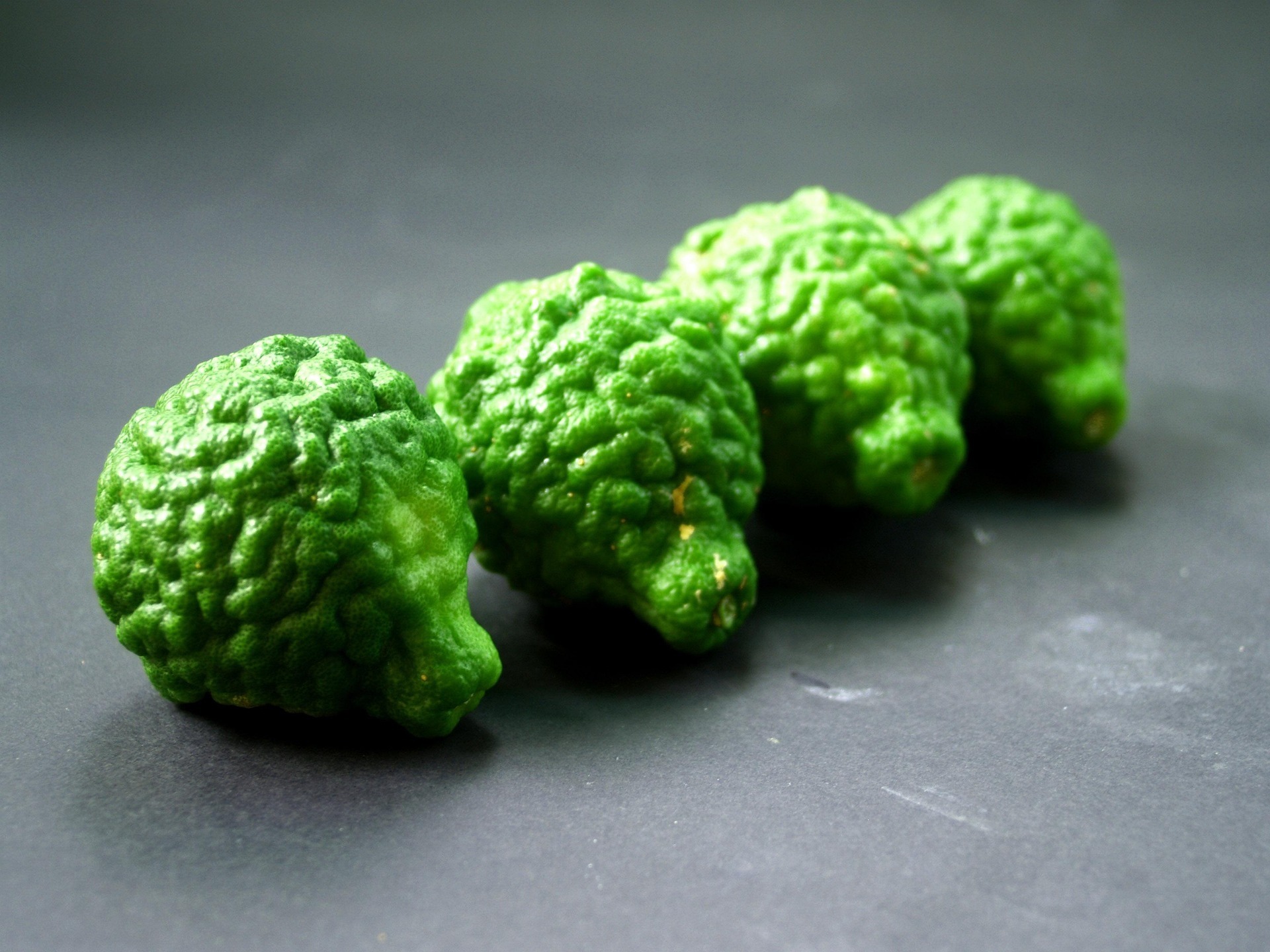 Bergamot Essential Oil: Benefits & Uses for Wellness Bergamot 1554281 1920