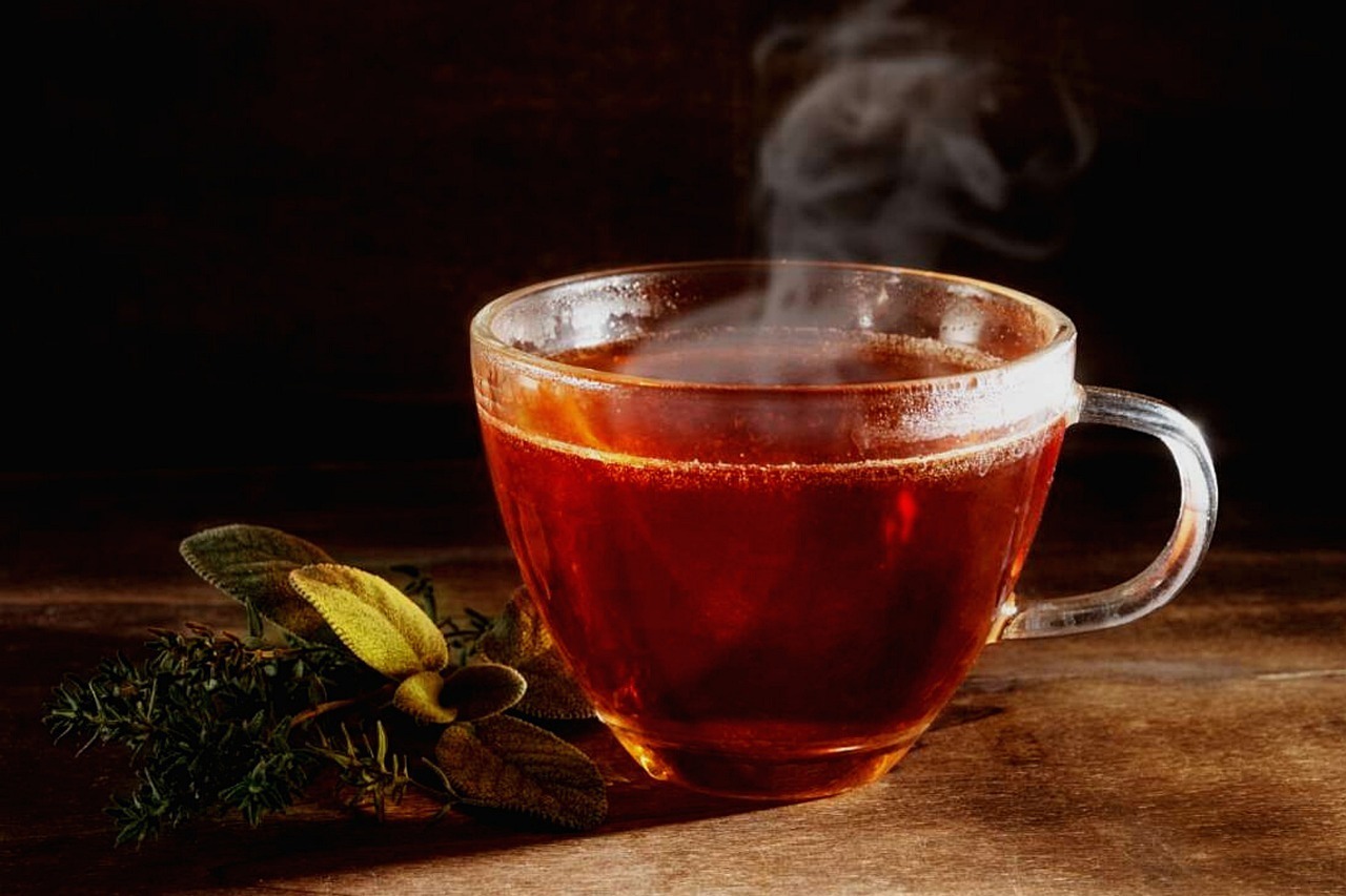 Elderberry Tea: A Natural Remedy for Cold Symptoms