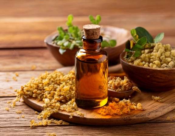 Myrrh Essential Oil for Skin, Scent, and Daily Care