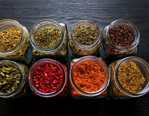 Cilantro vs. Coriander: Understanding The Key Differences