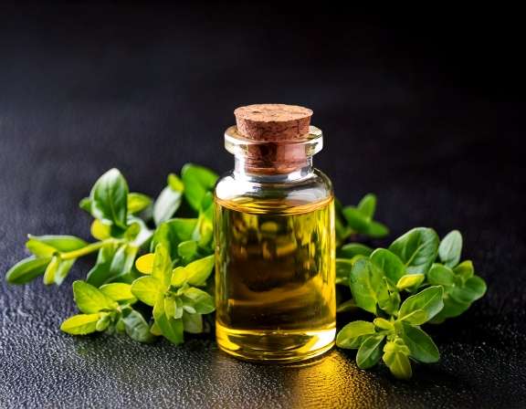 7 Easy Petitgrain Essential Oil Blends for a Calmer Home